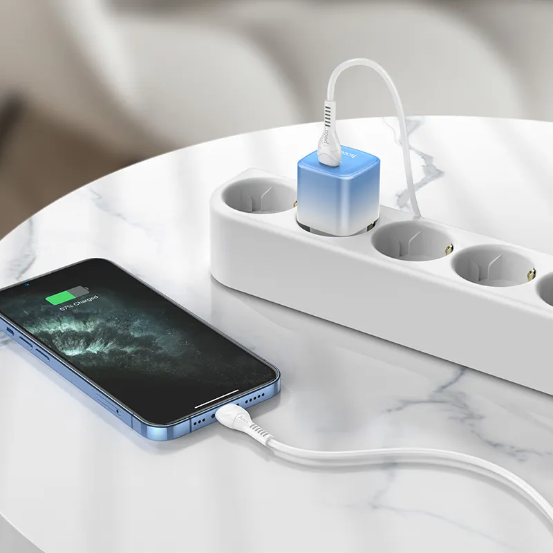 Hoco C101A Pd 20W Fast Mini Travel Charger Adapter With Type C To Lightning Cable A Hoco C101A Pd 20W Fast Mini Travel Charger Adapter With Type C To Lightning Cable A