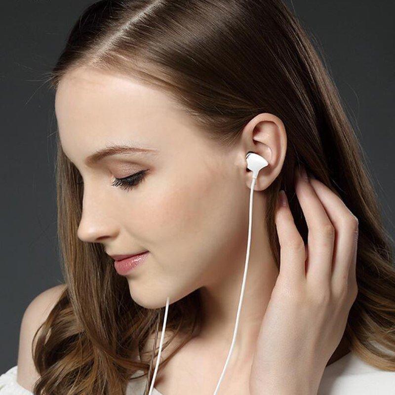 Uiisii C100 In Ear Headphones B Uiisii C100 In Ear Headphones B