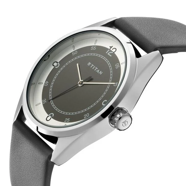 Titan Ns1729Sl04 Quartz Analog Multicoloured Dial Leather Strap Watch For Men B Titan Ns1729Sl04 Quartz Analog Multicoloured Dial Leather Strap Watch For Men B