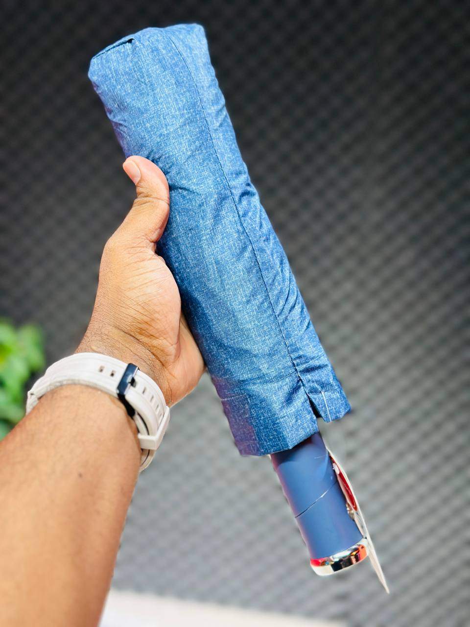 Premium 12 Ribs Automatic Umbrella With Flash Light – Blue Sd