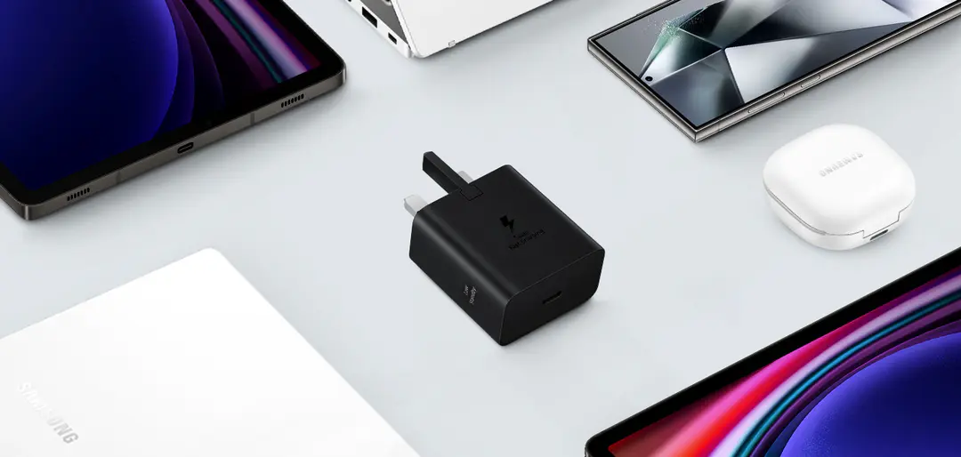 Samsung 45W Pd Power Adapter With 5A Usb C To Usb C Cable C Samsung 45W Pd Power Adapter With 5A Usb C To Usb C Cable C